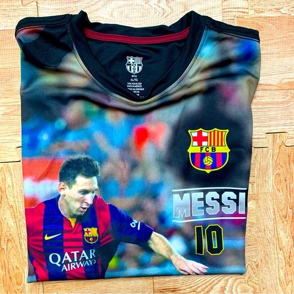 Messi All Over Print FCB 10 Polyester Shirt Mens sz XL Short Sleeve Soccer - Picture 9 of 9
